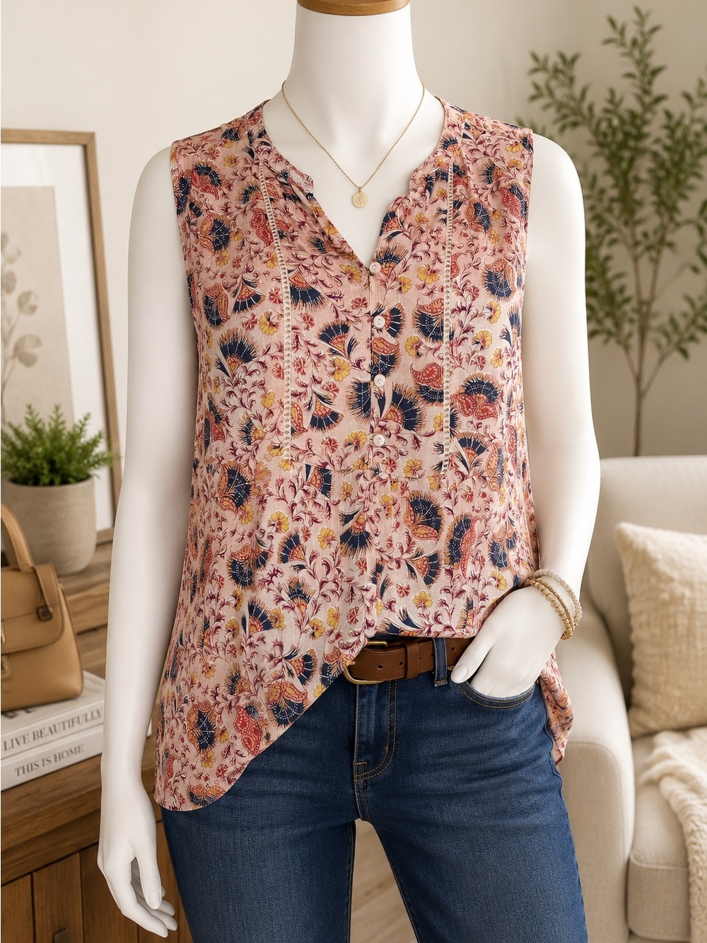 Liz Claiborne Petite PM Sleeveless V-Neck Floral Print Blouse Top